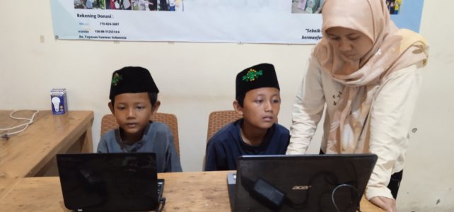 Pelatihan Komputer (Pelatkom)